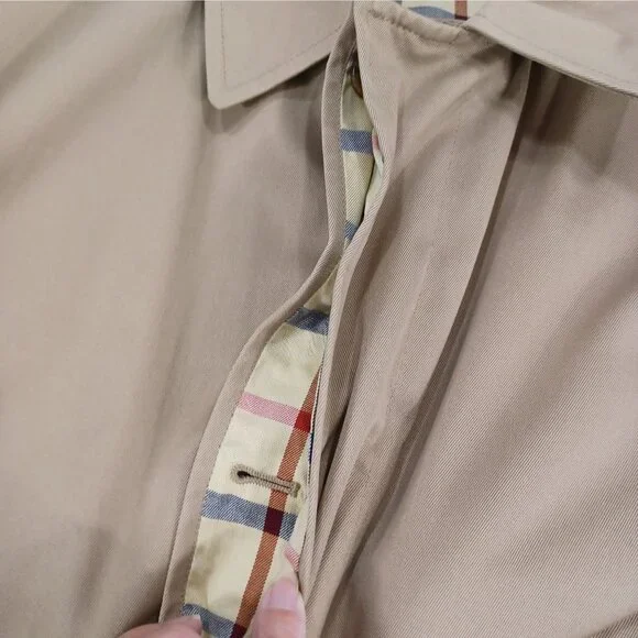 VTG Brooks Brothers Mens Med Classic Car Coat Chore Jacket Khaki/Plaid Hong Kong - Picture 11 of 13